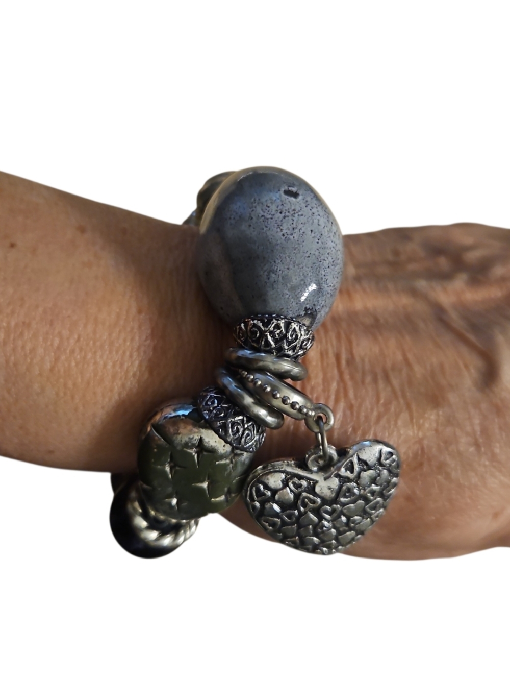 Handmade Grey & Black Heart Charm Beaded Bracelet